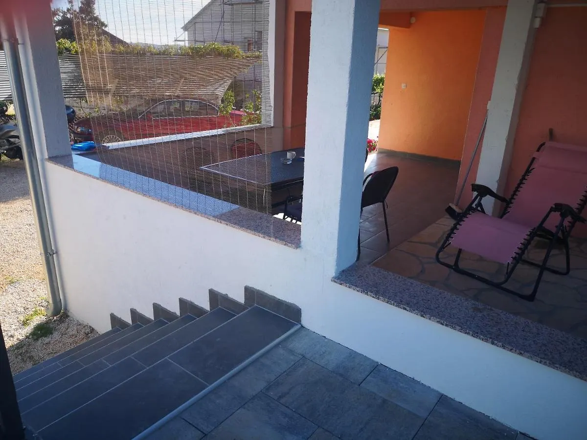 Anai Serenity Apartment , Private Heated Pool And Hot Tub Sukosan